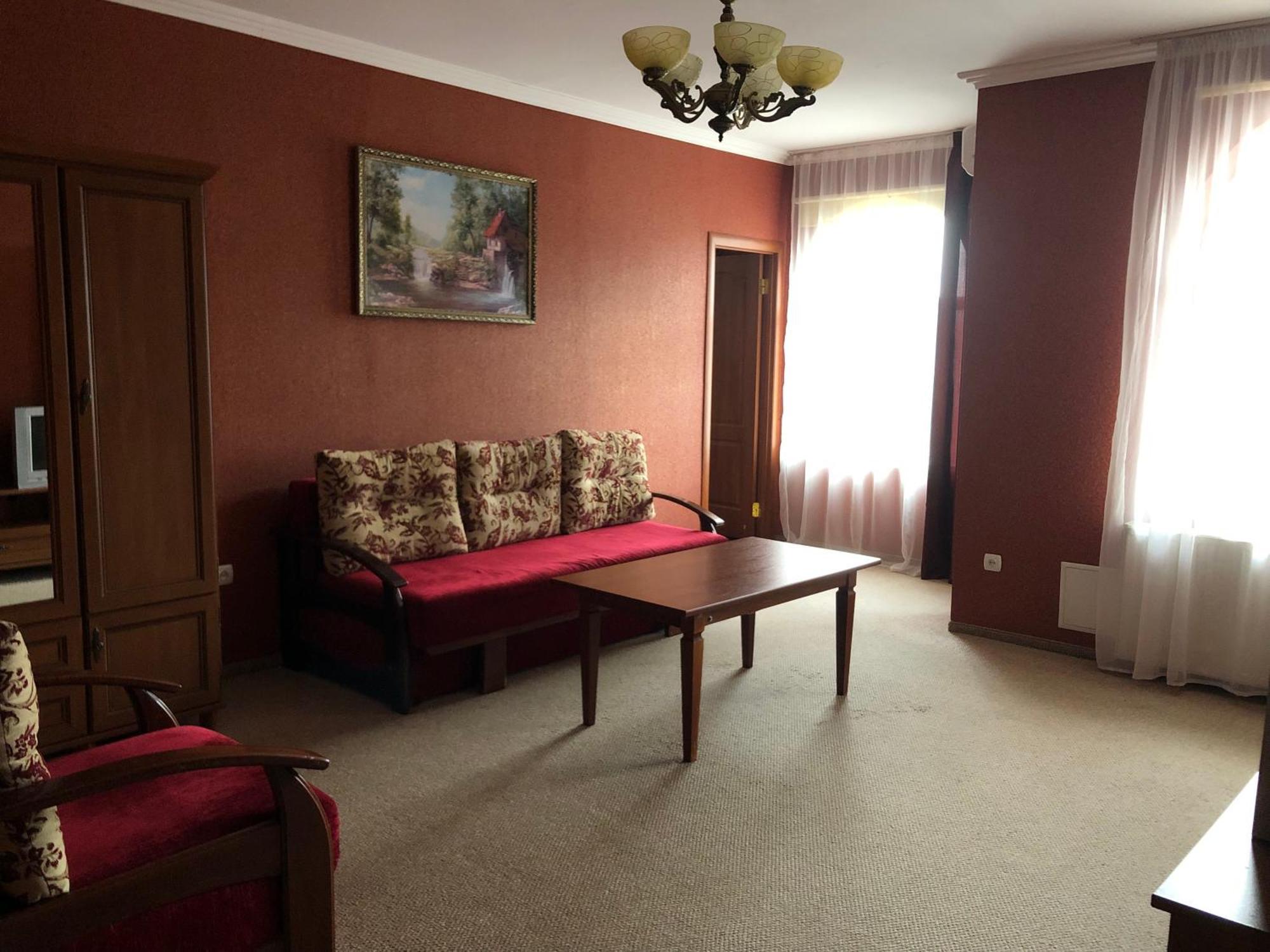 У Оксани Hotel Solochyn Buitenkant foto