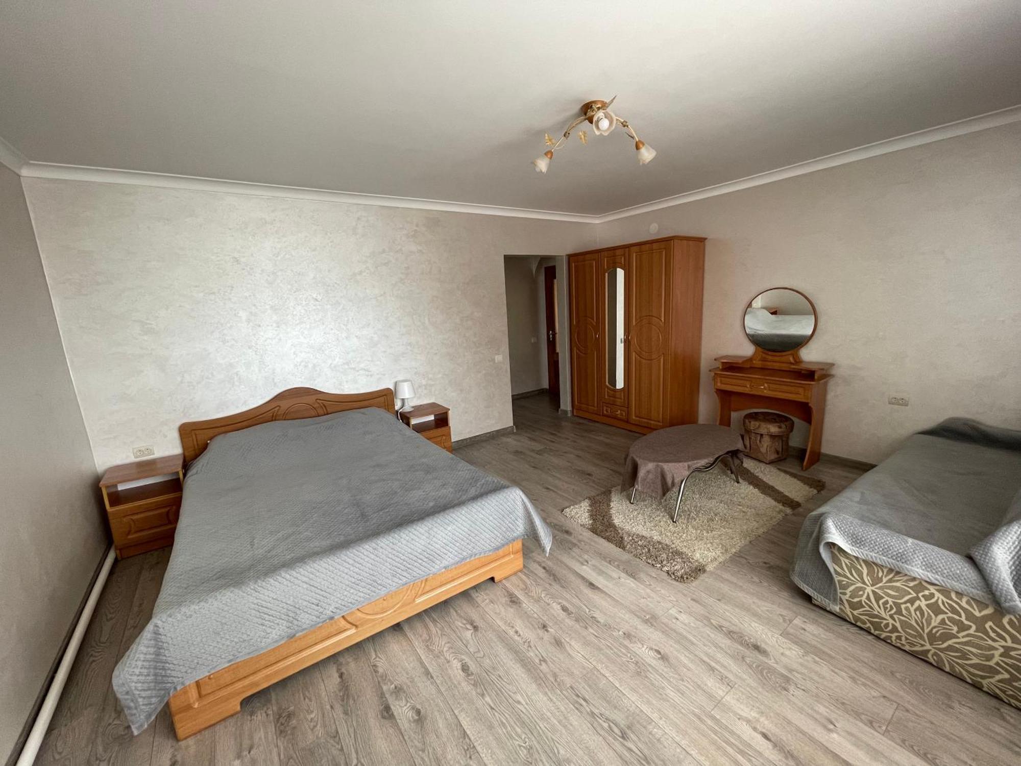 У Оксани Hotel Solochyn Buitenkant foto